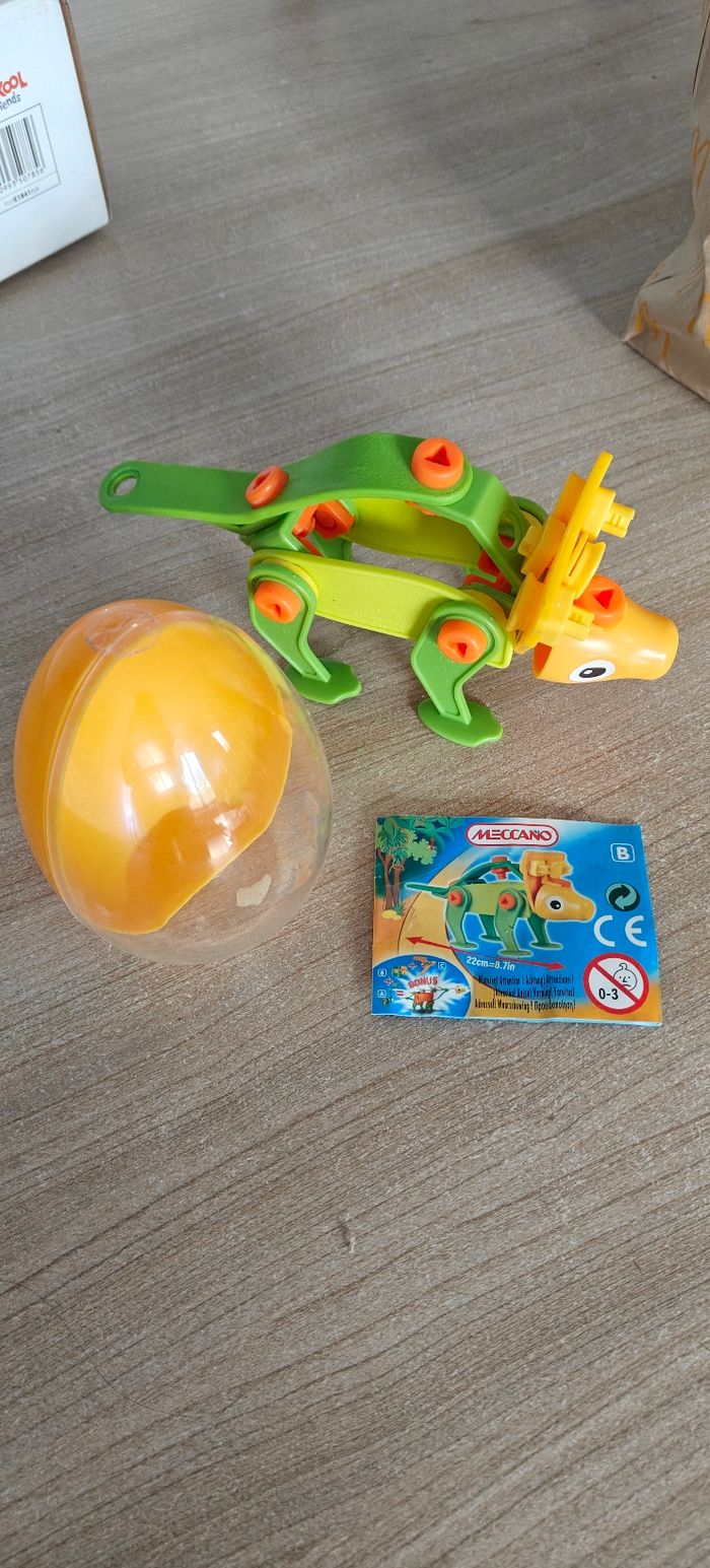 Meccano dinosaure