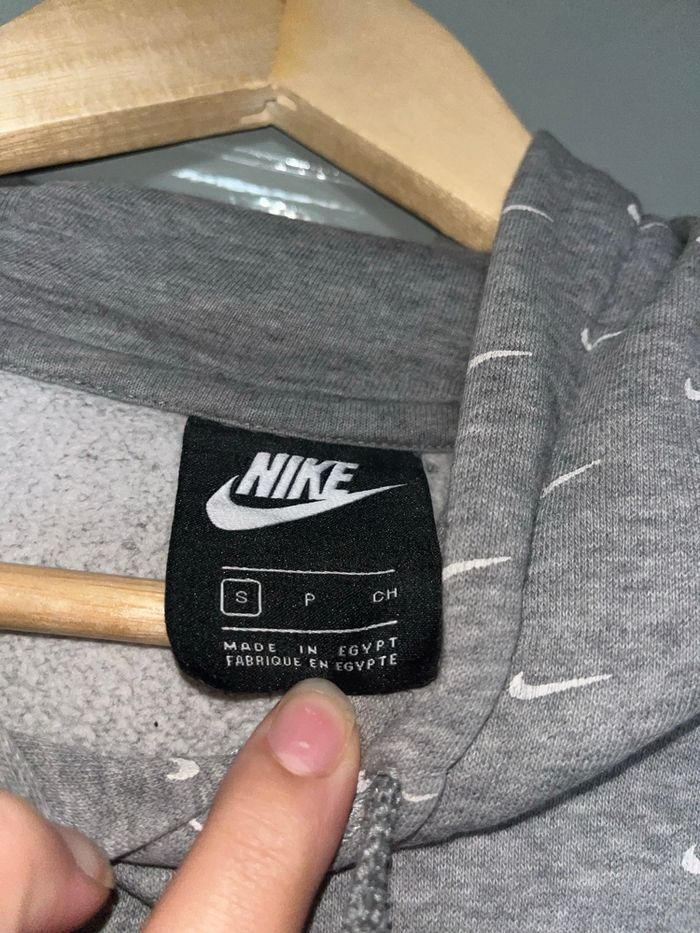 Sweet Nike gris - photo numéro 4