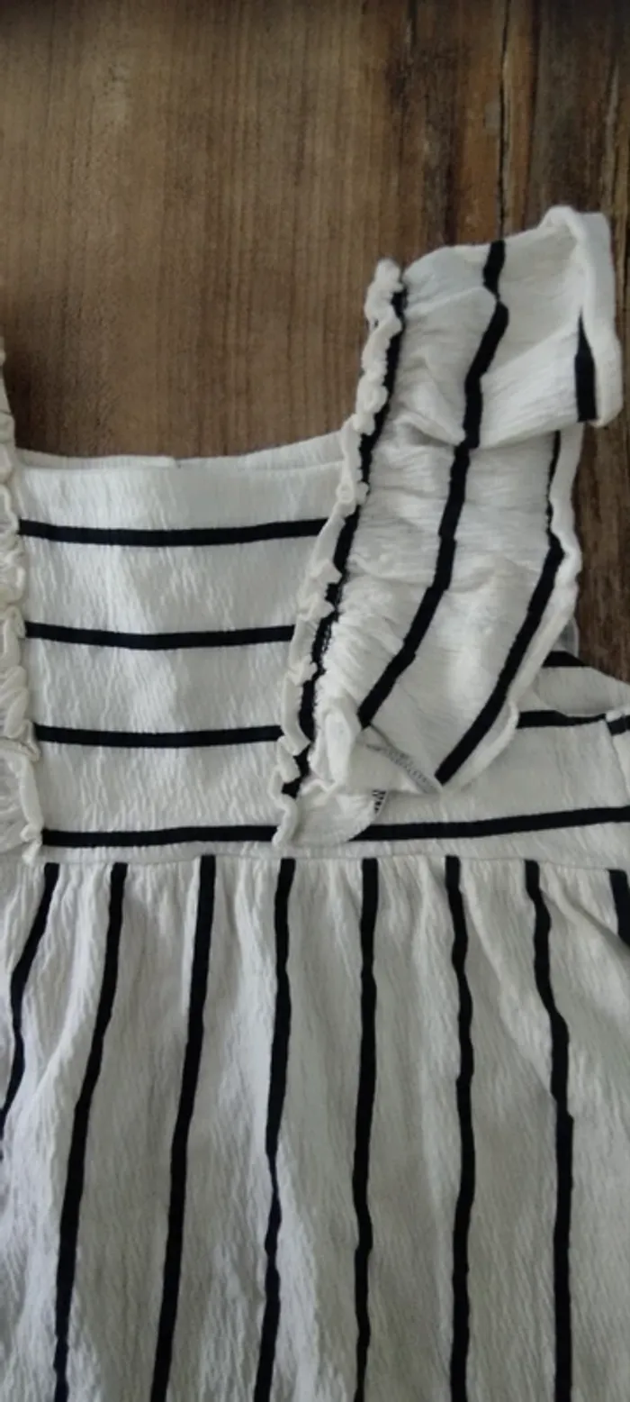 Robe , tunique h&m fille noire et blanche h&m - photo numéro 3