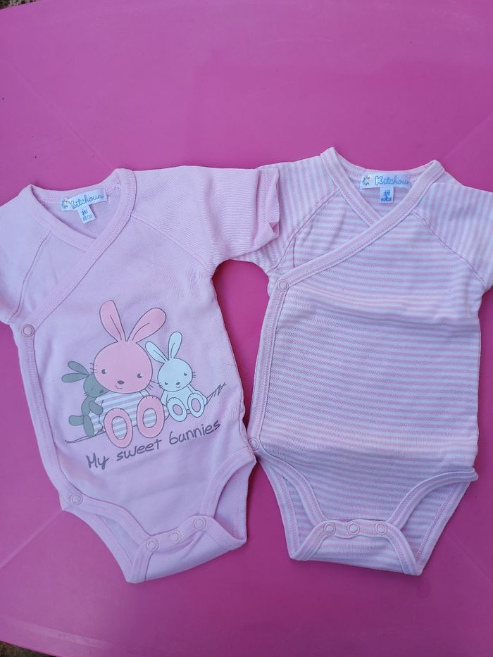 Lot bodys 3 mois kitchoun - photo numéro 2