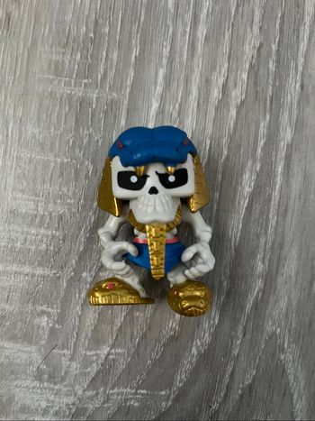 Figurine Treasure X