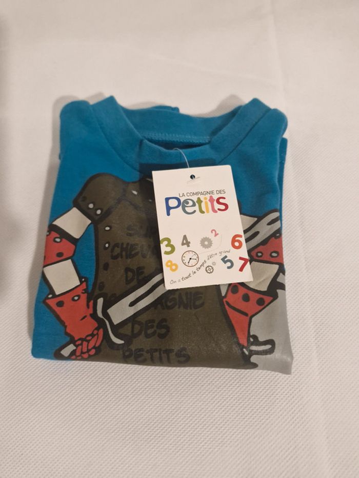 T-shirt manches longues motif chevalier 2 ans La Compagnie des Petits