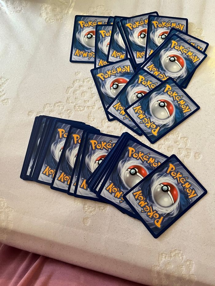 Lot de 45 cartes Pokémon neuf - photo numéro 2