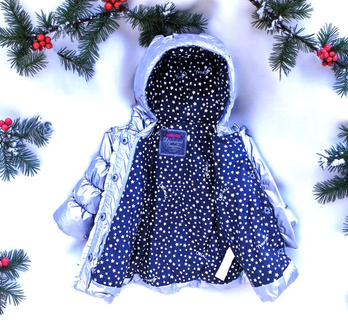 CATIMINI - NEW - MANTEAU TYPE DOUDOUNE BÉBÉ FILLE ACIER MÉTALLISÉ DETAIL BRODERIES CŒURS & AUTRES 6M - photo numéro 2