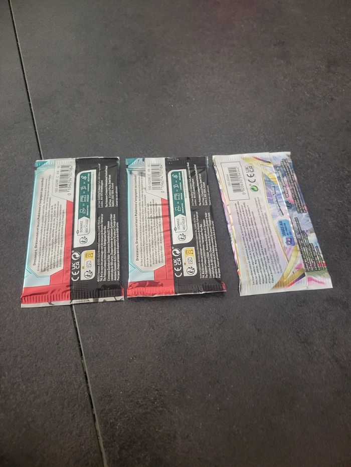 Lot 3 booster Pokémon aventure ensemble - photo numéro 2