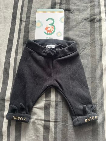 Jogging noir - 3 mois