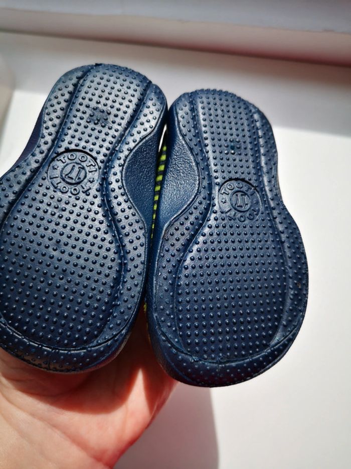 Chausson bébé - photo numéro 2