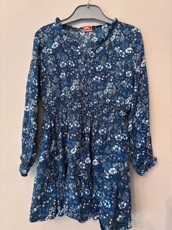 🌸Robe manche longue fleurie 5 ans tape à l’œil🌸