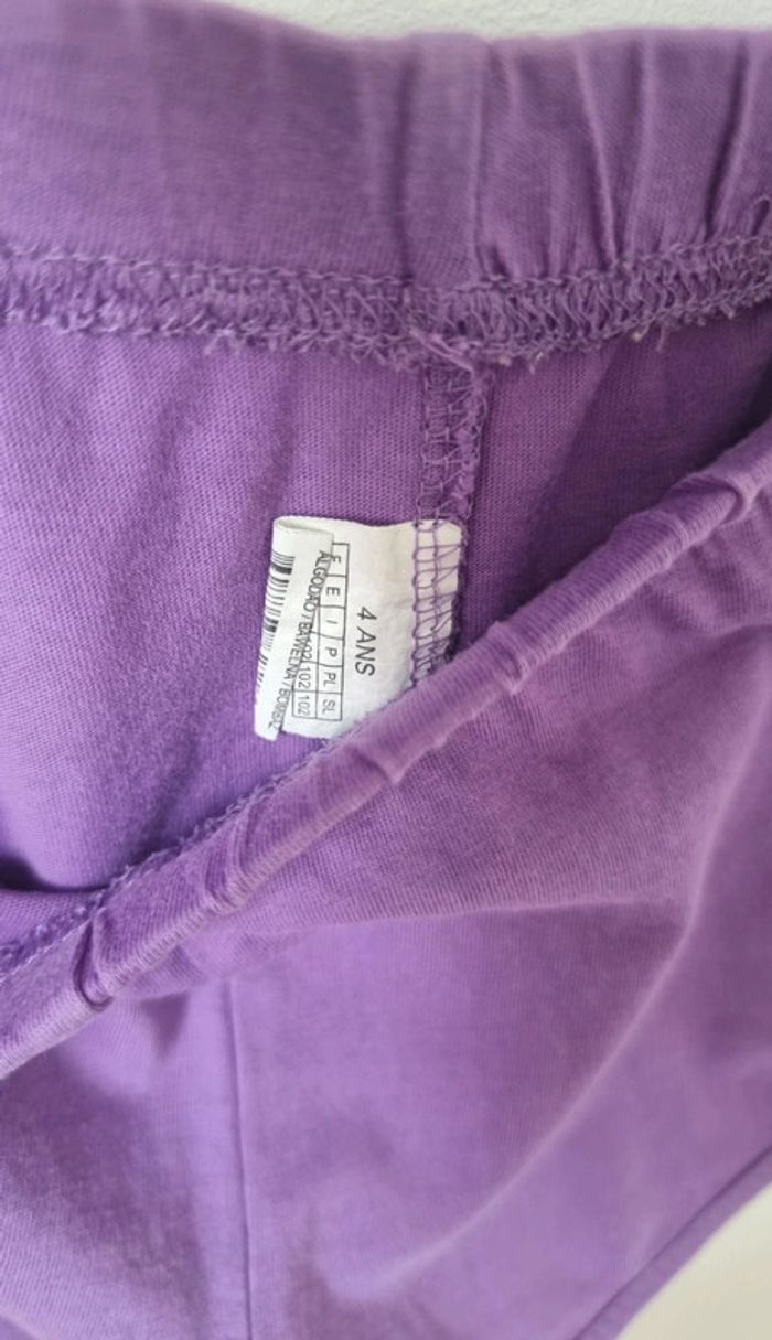 Short violet taille 4ans - photo numéro 3