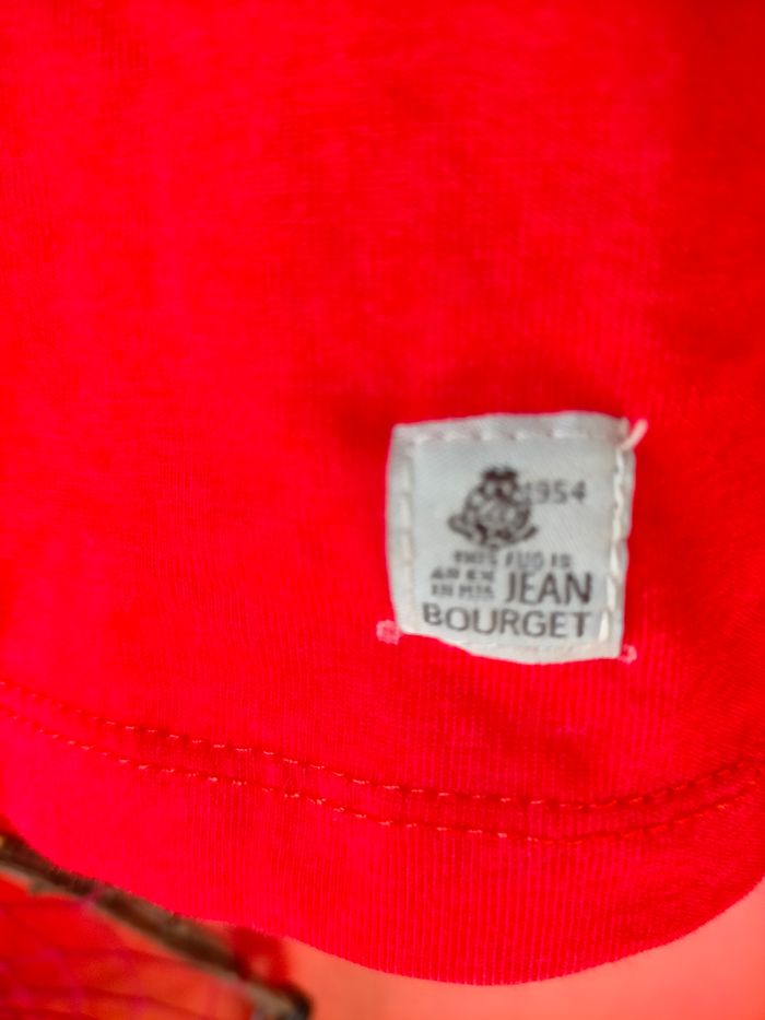 Ravissant tee-hirt Jean Bourget neuf 5 ans - photo numéro 3