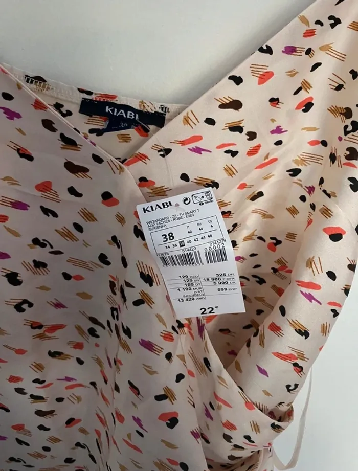 Pas de vintedgo robe effet soie - photo numéro 4