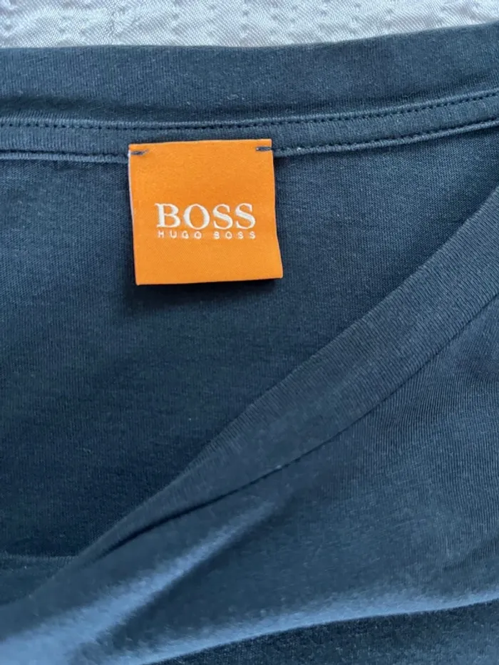 T-shirt Hugo Boss bleu - photo numéro 3