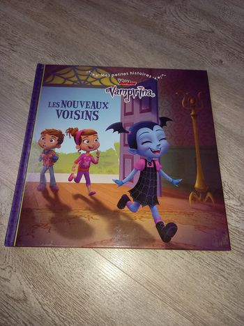 livre vampirina les nouveaux voisins disney