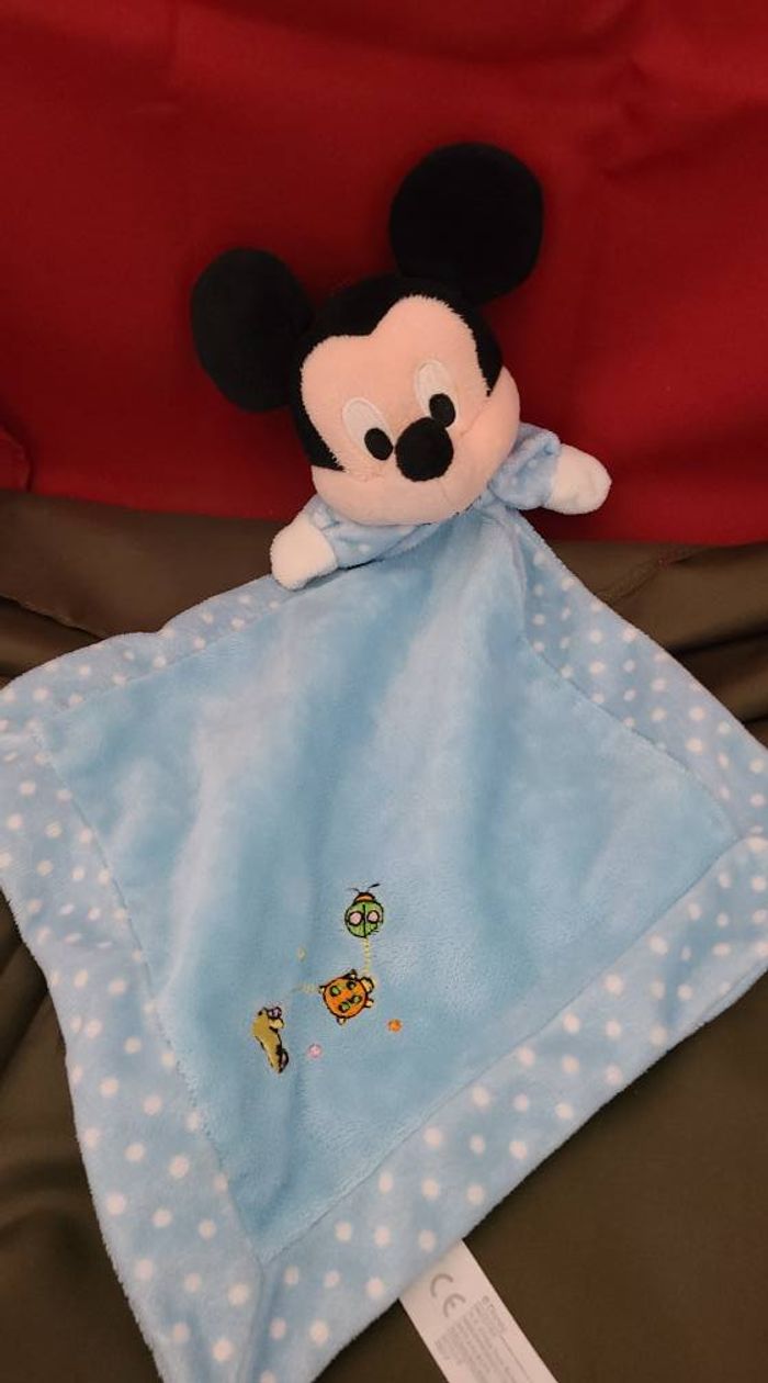 Disney doudou mickey souris plat losange bleu blanc pois coccinelle - photo numéro 4