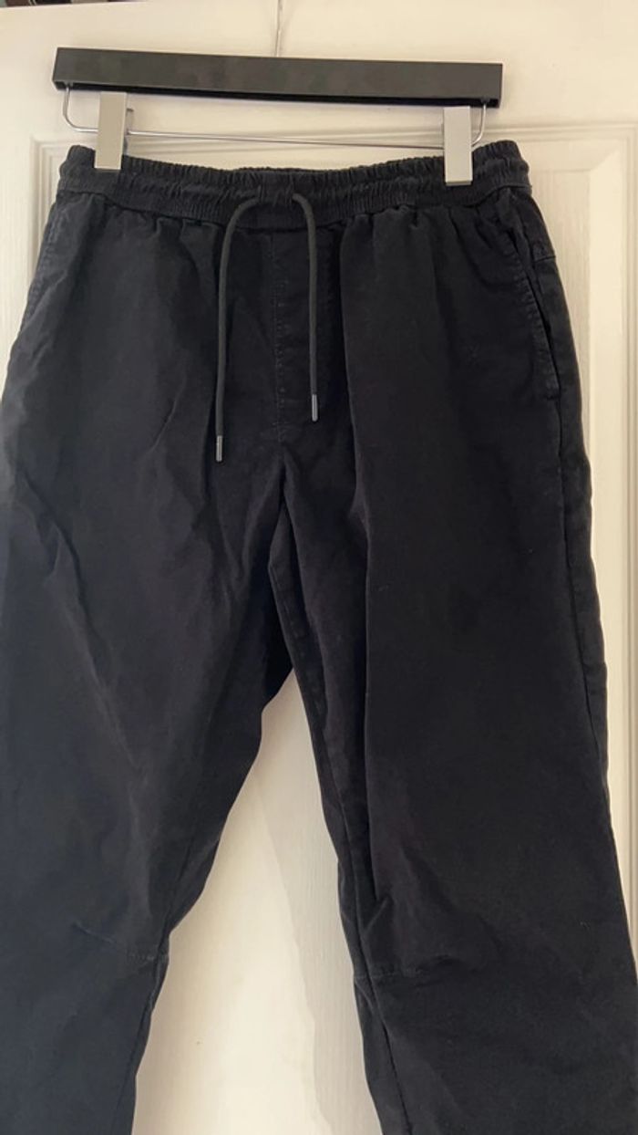 Pantalon noir - photo numéro 2