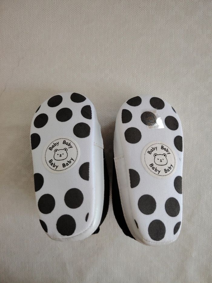 Chaussures bébé - photo numéro 5