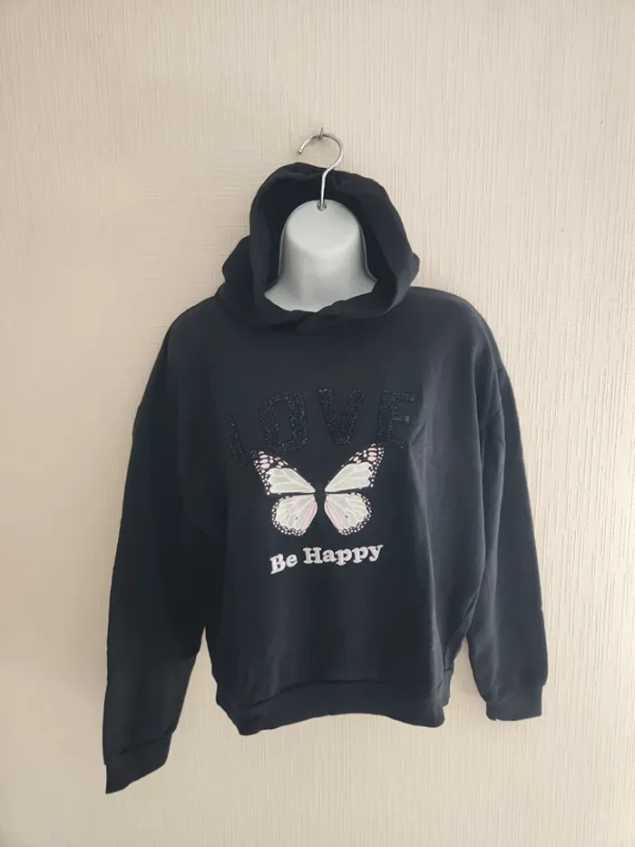 Sweat noir motif papillon 🦋 love be happy - photo numéro 2