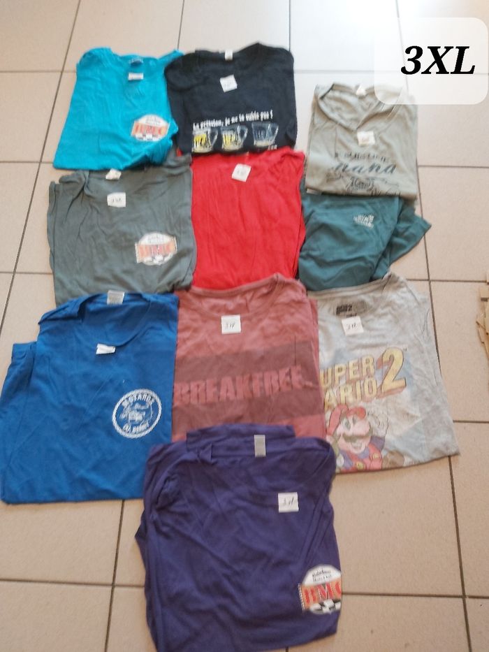 Lot de vêtements