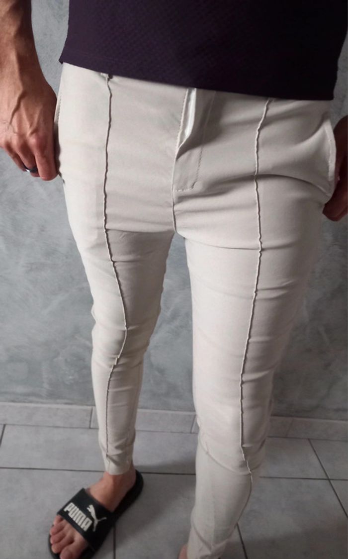 Pantalon neuf stretch beige clair