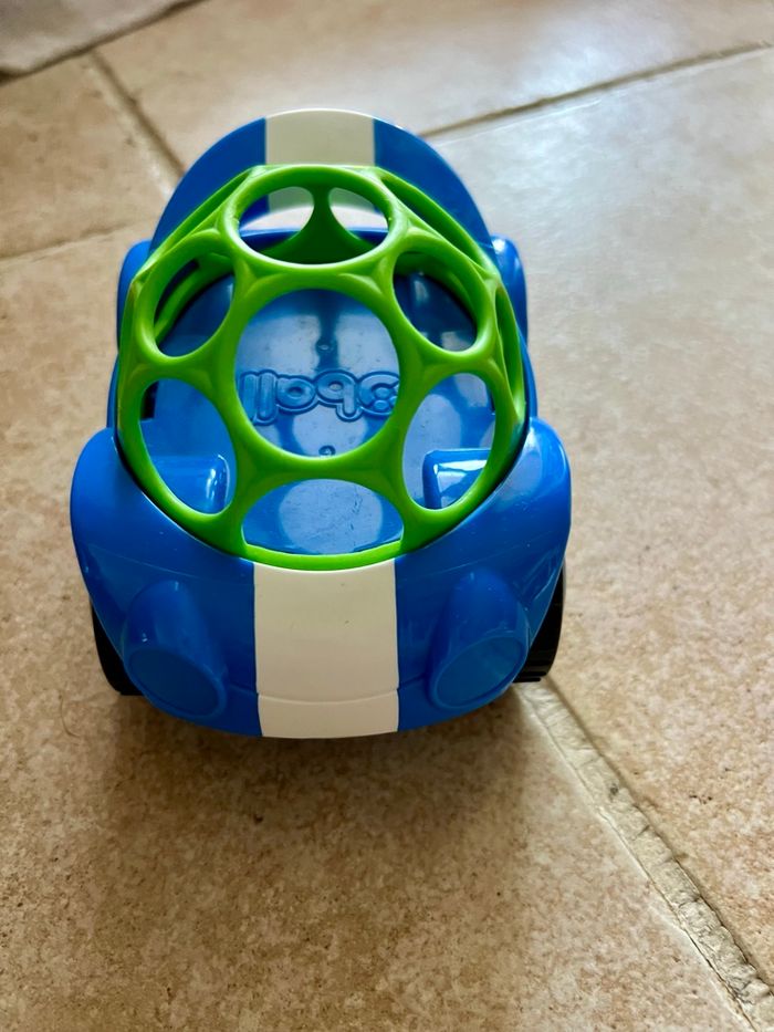 Voiture hochet oball - photo numéro 3