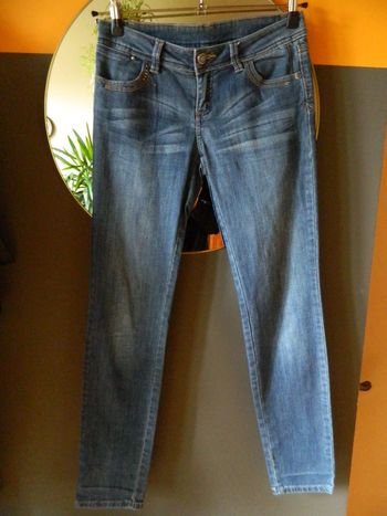 Jeans femme T 38 "Camaieu" coupe droite
