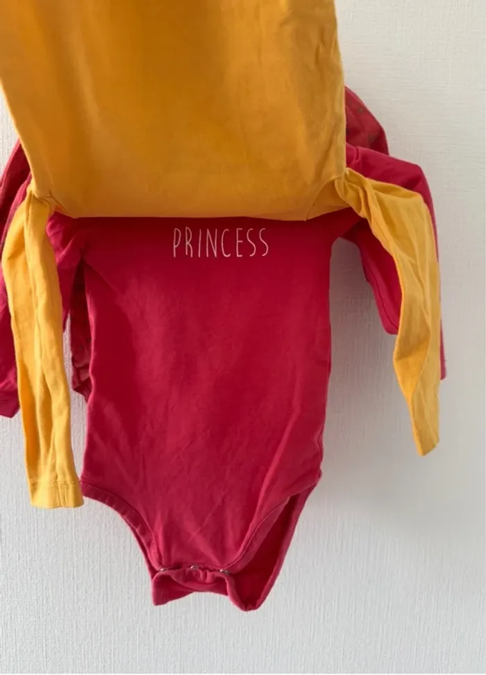 Lot 3 bodies manches longues - taille 9 mois 🌸 - photo numéro 2