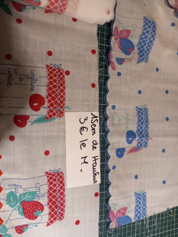 coupon de tissu vintage confiture