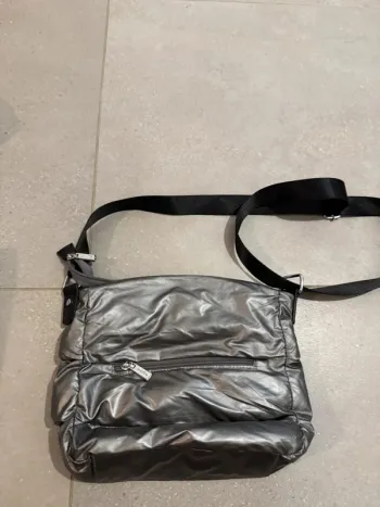 Sac à bandoulière gris Mandoline, bon état 27*22cm