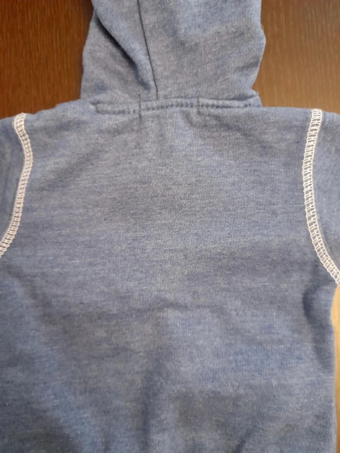 Sweat 3 mois - photo numéro 4