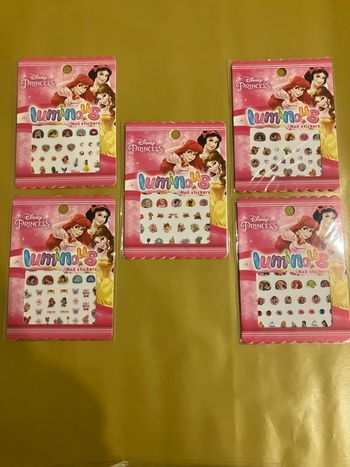 DINSNEY stickers ongles fluorescents