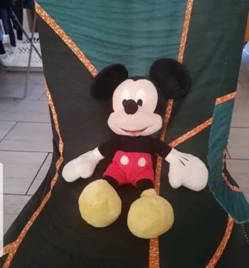 Peluche Mickey