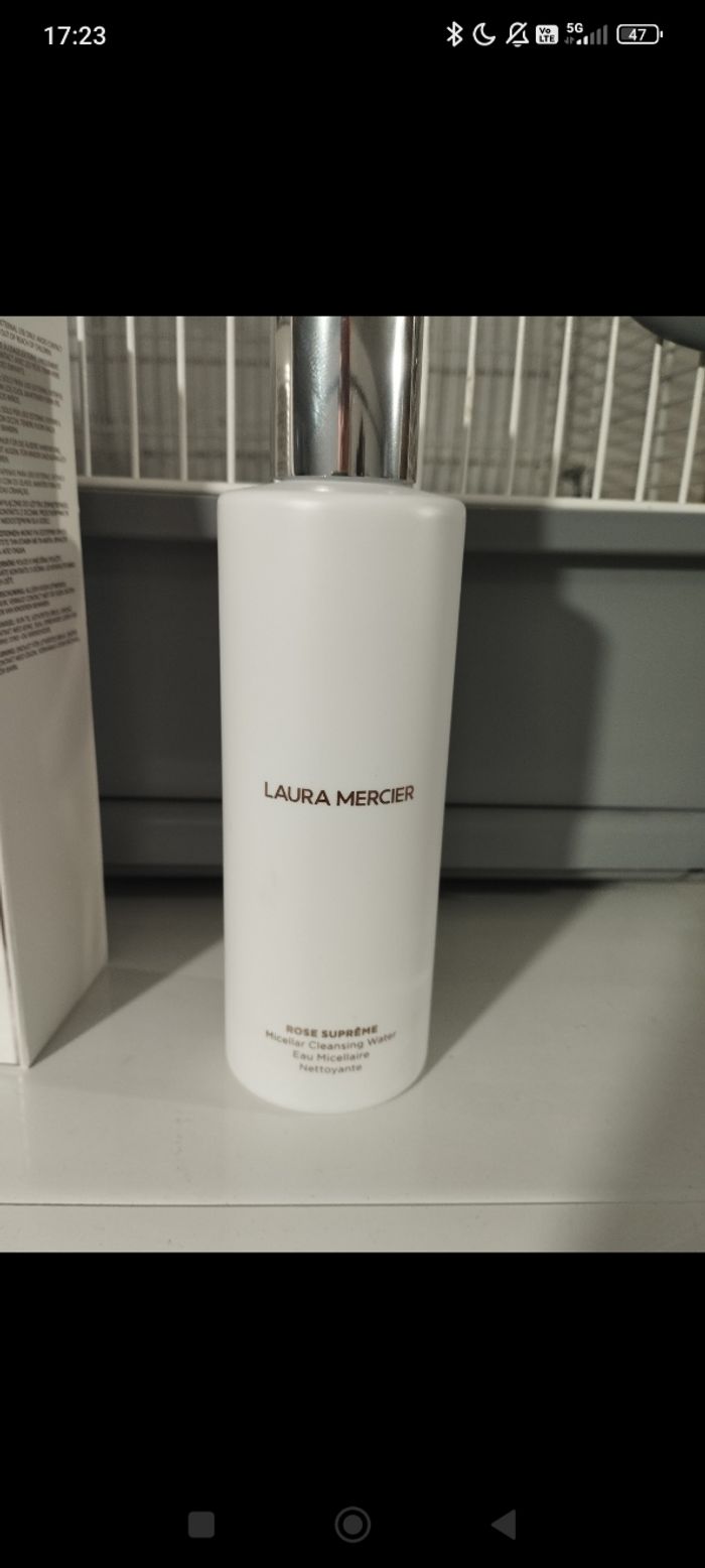 Eau micellaire Laura Mercier Rose Suprême 200 ml - photo numéro 2