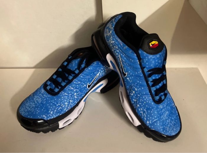 Nike bleu