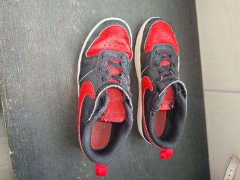 Vends une paire de basket nike