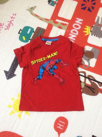 T-shirt Spiderman 🕸️ - Taille 86 cm / 24 mois