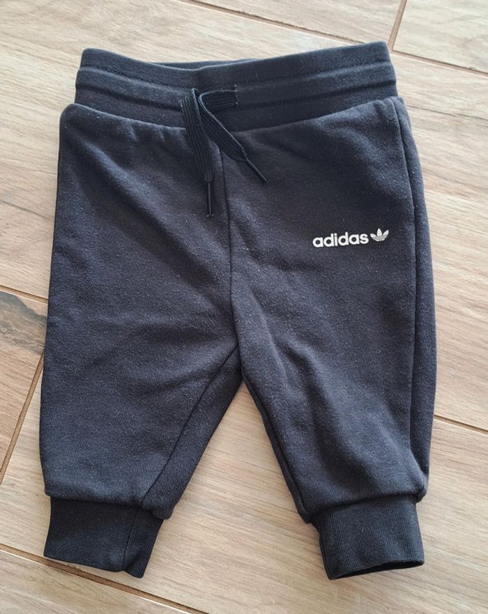 Pantalon Adidas 3 mois