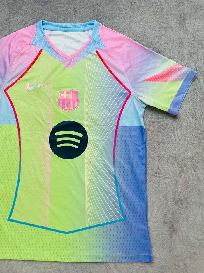 Maillot concept foot Barça vert taille S - photo numéro 3