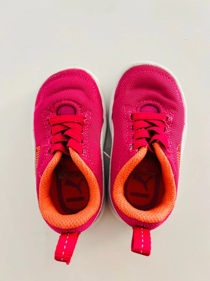 Basket fille Puma taille 20