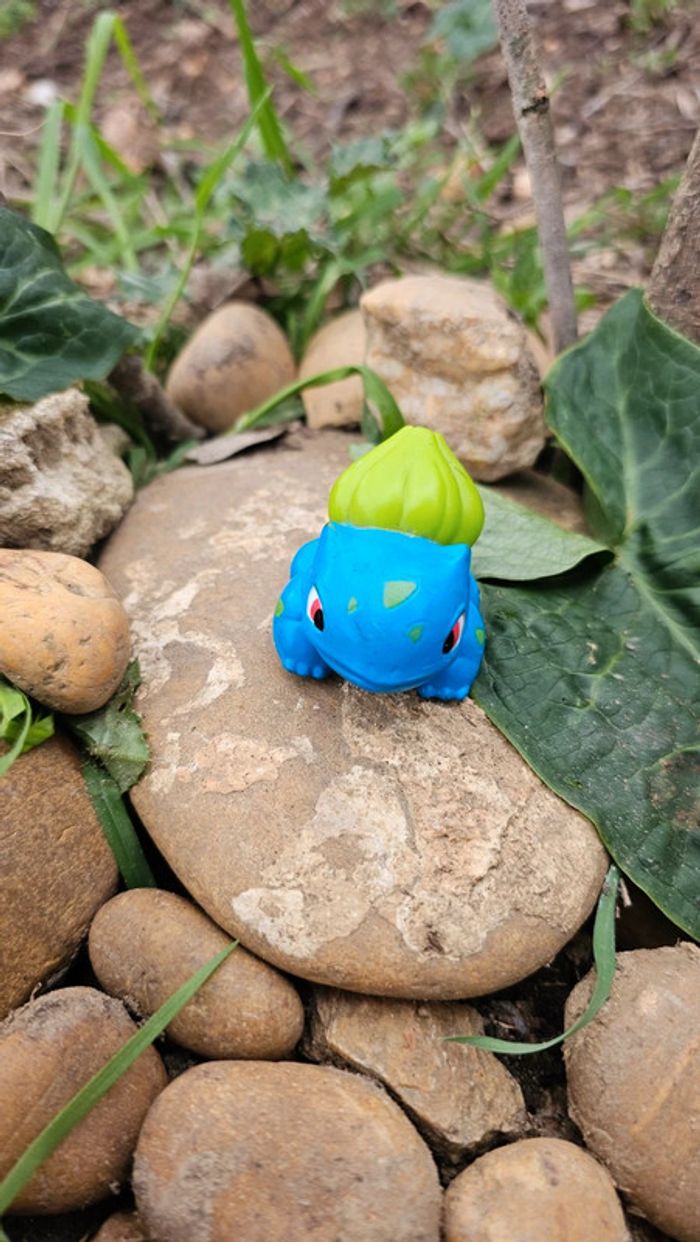 Super figurine Pokemon Nintendo bondai Bulbizarre