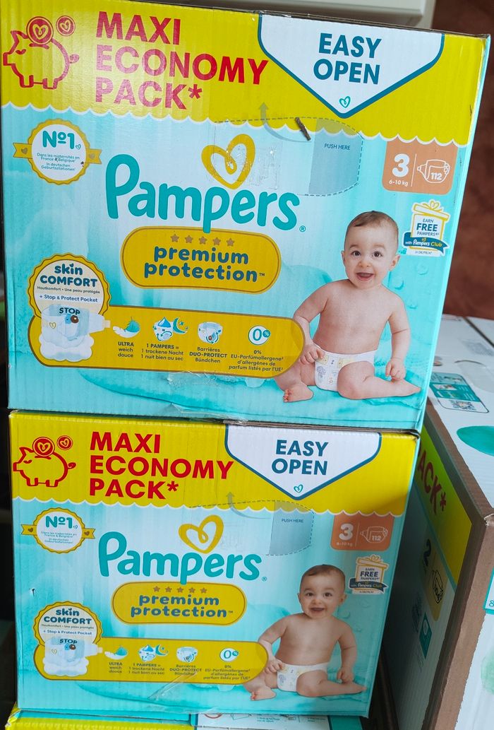 Lot de 224 couches Pampers premium protection t3
