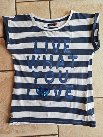 Tee shirt