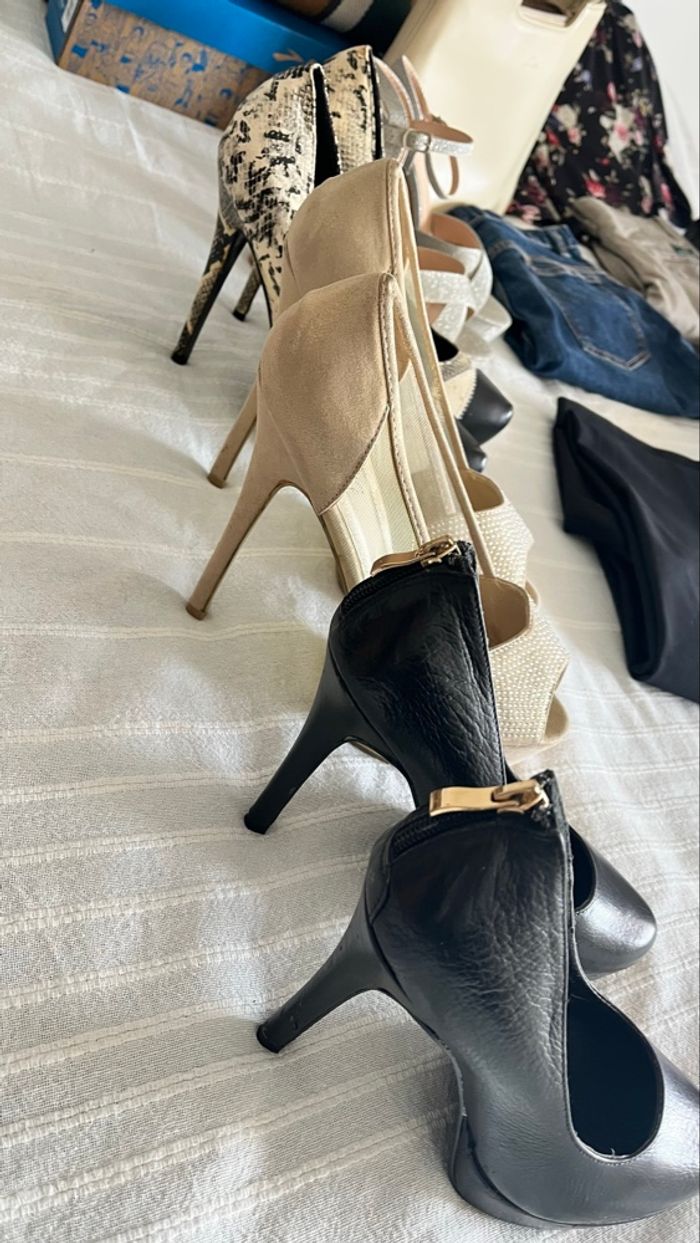 Lot de vêtements , sacs et chaussures - photo numéro 10