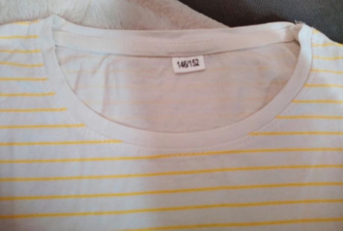 Très beau tee shirt écriture" Yeah" 100% coton neuf - photo numéro 3