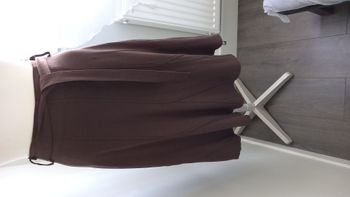 Jupe marron forme tulipe