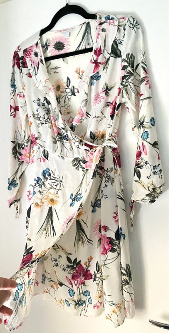 Robe a Fleurs Porte Feuille Taille M - photo numéro 5