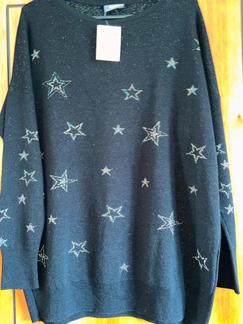 Pull noir étoiles 40 neuf avec étiquette
