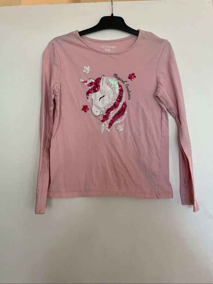 TEE shirt