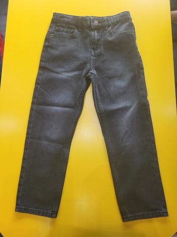 Jeans Regular Kiabi 7 ans neuf
