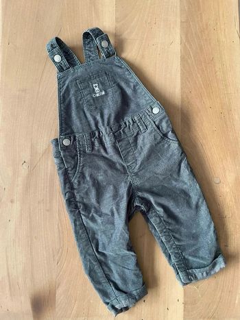 Jolie salopette grise à micro rayures