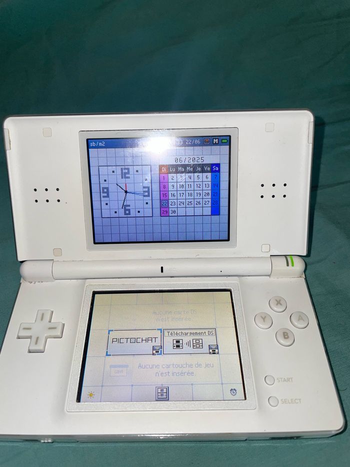 Nintendo DS Lite - photo numéro 5